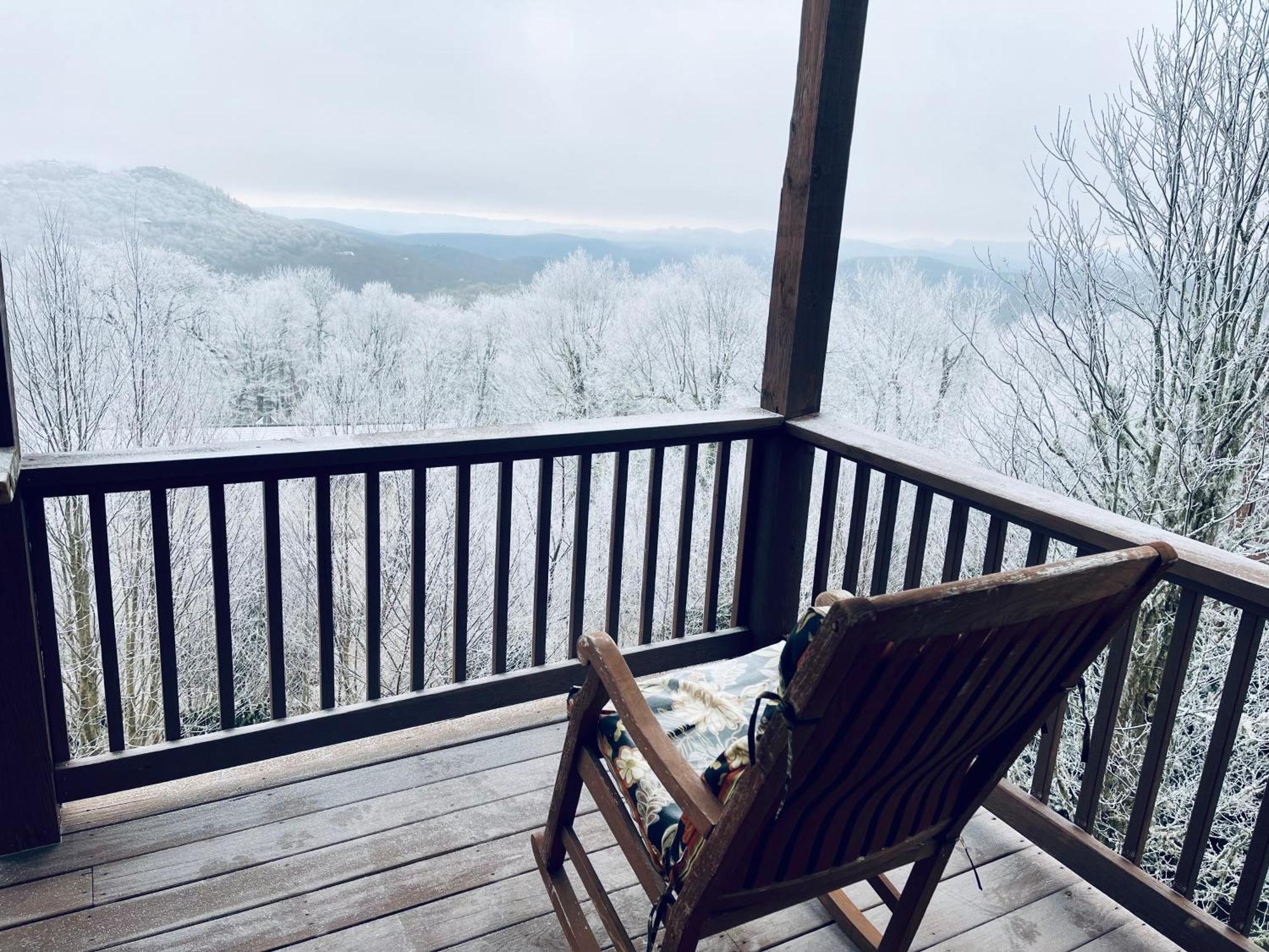 Bucket List Views Sugar Mountain Private Condo - 2Bed, 2Bath, Sleeps 6, Panoramic Views Of Mountains From Large Deck, Short Drive To Shopping, Restaurants, Cafes & Banner Elk Town Exterior photo